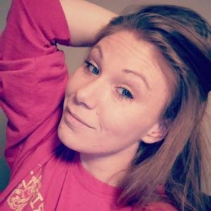 Meet your Posher, Courtney